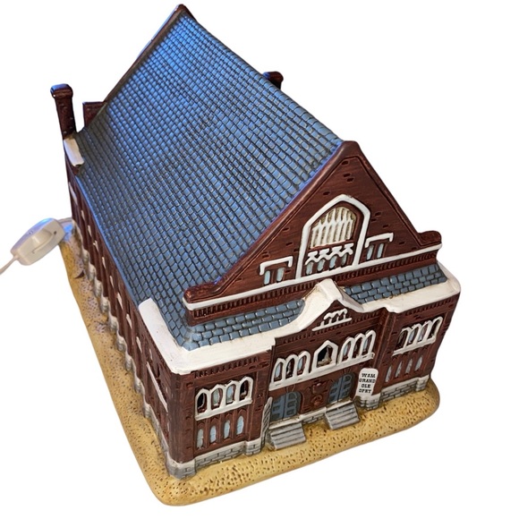 Other - 1990 G. Z. Lefton Opry Ryman Auditorium Christmas Village Figure